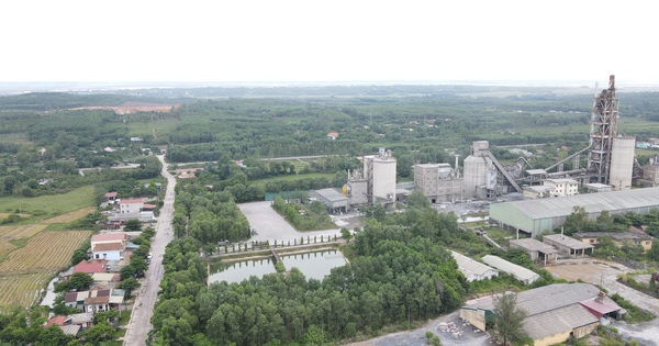 Mòn mỏi chờ di dời khỏi khu vực ô nhiễm do nhà máy sản xuất xi măng