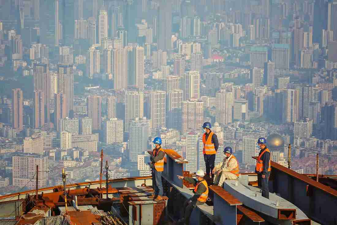 Mặt trái của cuộc khủng hoảng bất động sản tại Trung Quốc: Nhu cầu dùng xi măng giảm, môi trường khí hậu được …