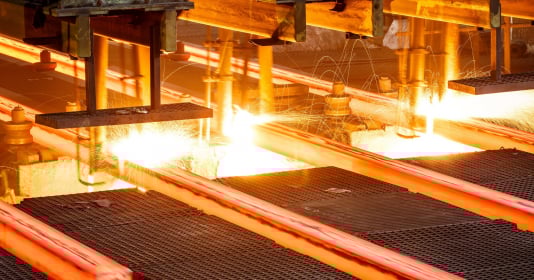 Sản xuất thép, xi măng… cần phải siết vì ngốn quá nhiều điện